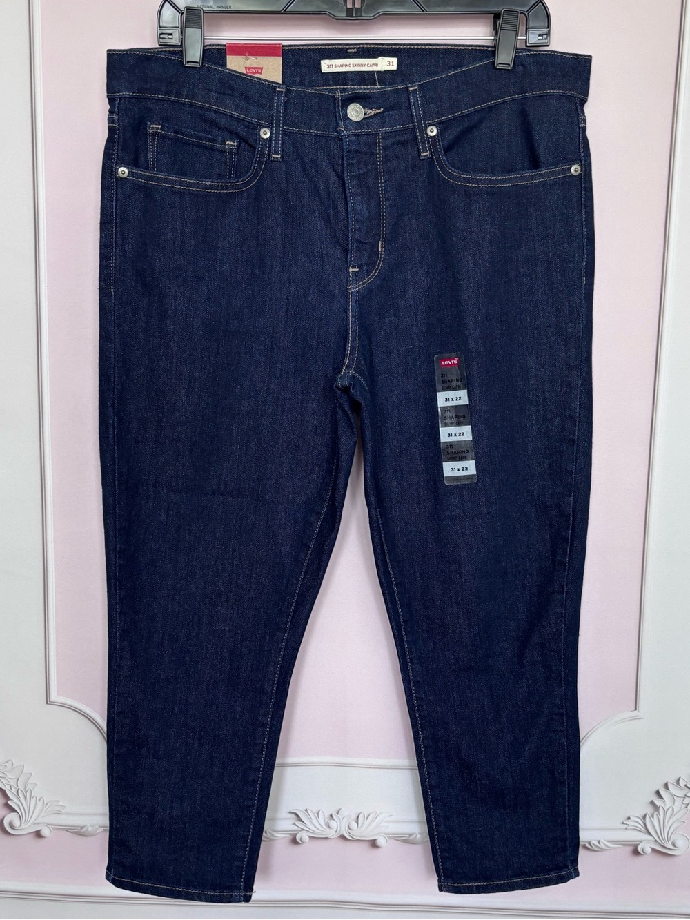 Levi's 311 Shaping Skinny Dark Wash Capri Jeans--NWT--31 - Picture 11 of 16